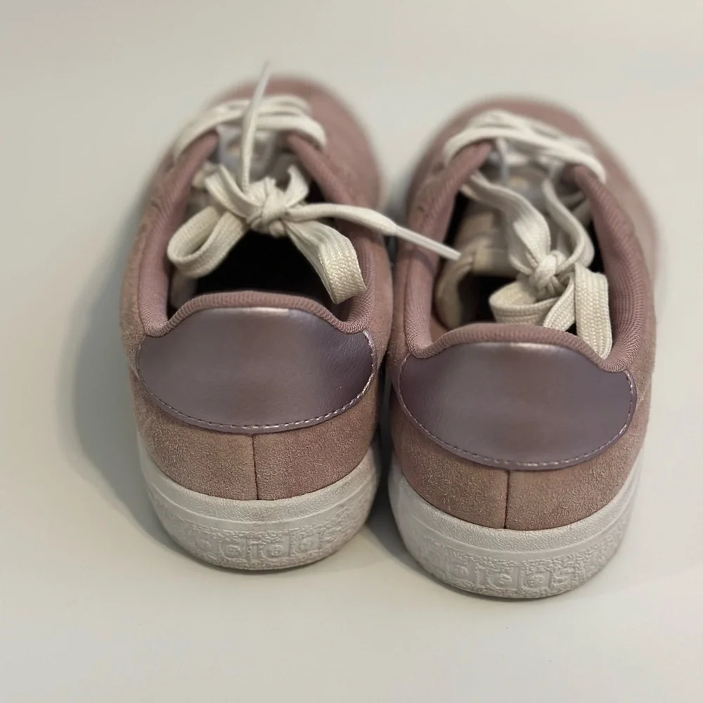 Adidas Women's Essentials Vulc Raid3R Skateboarding Sneakers Pink Size 6 - Picture 2 of 6